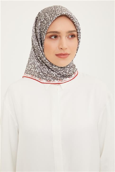 Armine Sura İpek Eşarp 23Ya8947 6 06