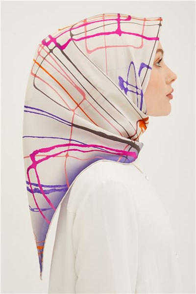 Armine Sura İpek Eşarp 23Ya8948 04