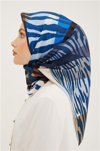Armine Sura İpek Eşarp 23Ya8950 04