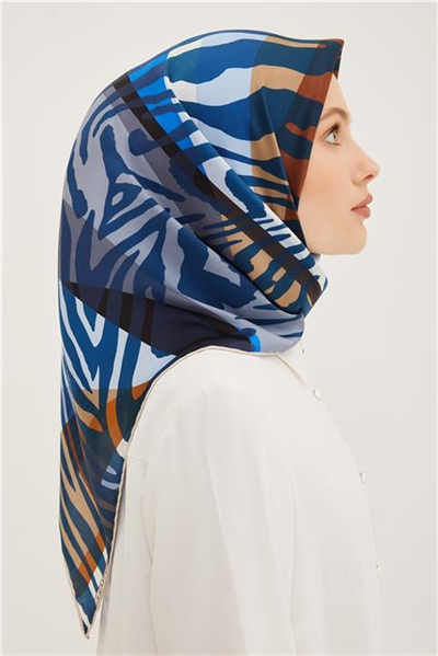Armine Sura İpek Eşarp 23Ya8950 04