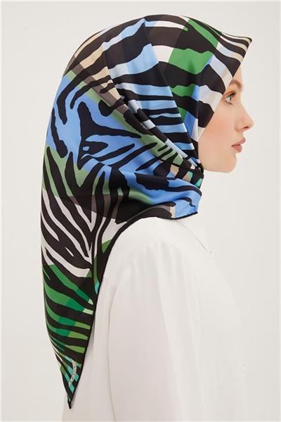 Armine Sura İpek Eşarp 23Ya8950 35