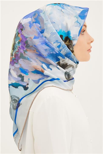 Armine Sura İpek Eşarp 23Ya8951 38