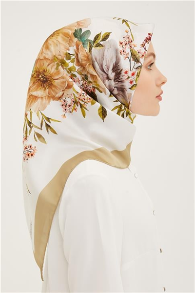 Armine Sura İpek Eşarp 23Ya8952 35