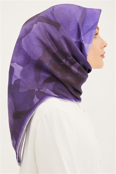 Armine Sura İpek Eşarp 23Ya8953 04