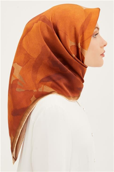 Armine Sura İpek Eşarp 23Ya8953 35