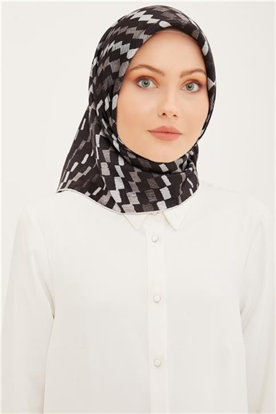 Armine Sura İpek Eşarp 23Ya8954 02