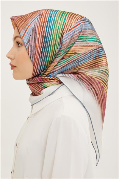 Armine Sura İpek Eşarp 23Ya8955 04
