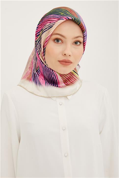 Armine Sura İpek Eşarp 23Ya8955 35