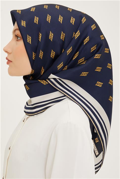 Armine Sura İpek Eşarp 23Ya8959 05