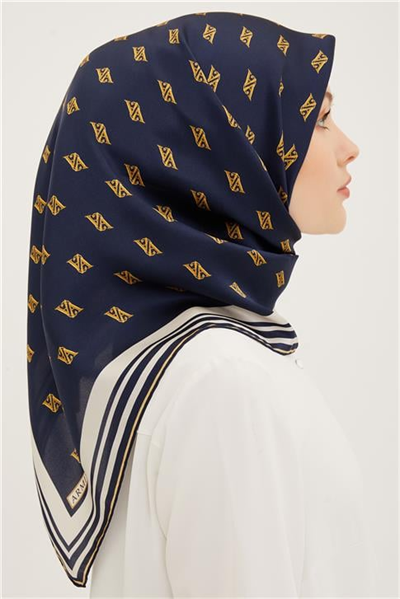 Armine Sura İpek Eşarp 23Ya8959 05