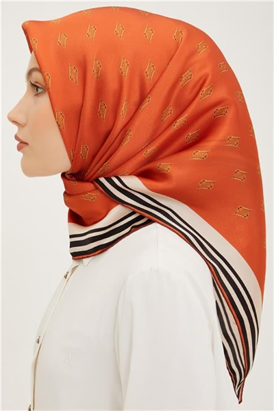 Armine Sura İpek Eşarp 23Ya8959 31