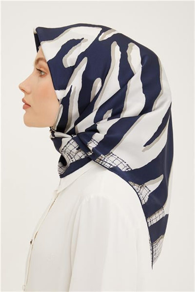 Armine Sura İpek Eşarp 23Ya8961 59