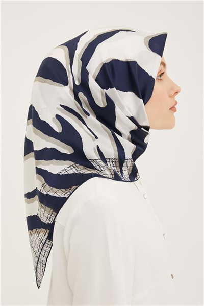 Armine Sura İpek Eşarp 23Ya8961 59