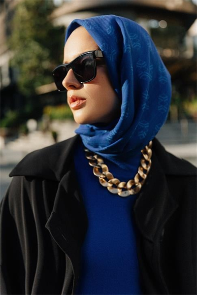 Armine Tencel İpek Minimal Monogram Desen Şal 32115