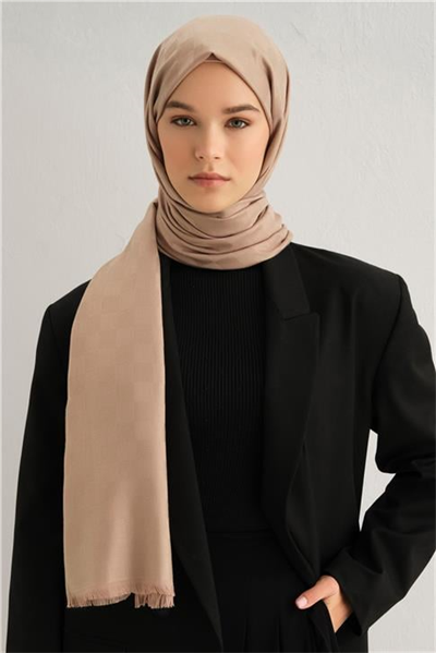Armine Viscon Kare Desen Şal 03