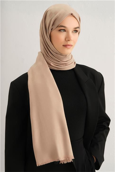 Armine Viscon Kare Desen Şal 03