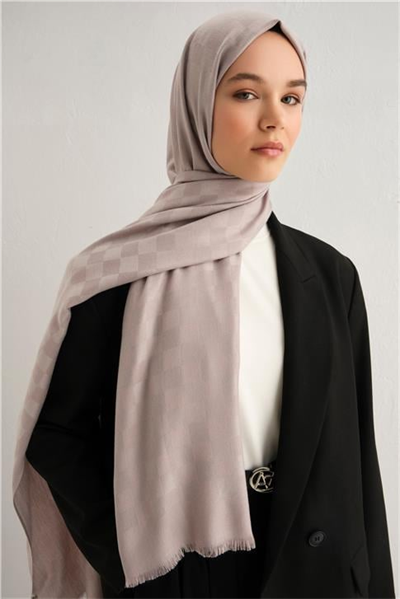 Armine Viscon Kare Desen Şal 12