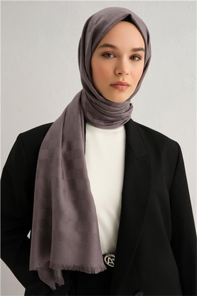Armine Viscon Kare Desen Şal 17
