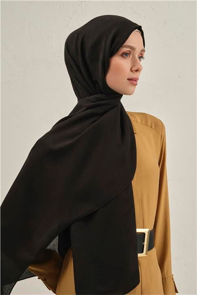 Armine Woolair Harf Monogram Şal 2 01