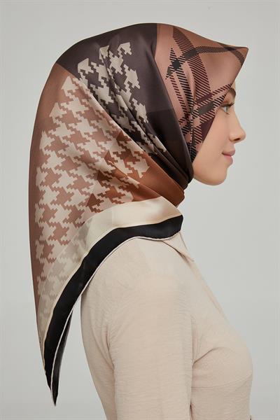 Armine Nostalji Serisi %100 İpek Twill  Eşarp 8620-38