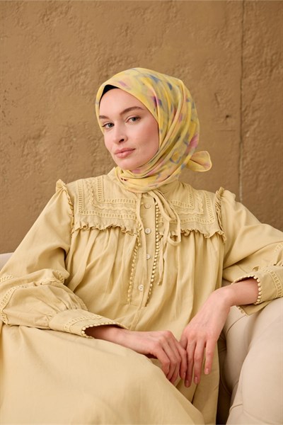 İnce Pamuk Soft Eşarp Bebe Mavi-Sarı-Pembe Desenli Kaymaz Tok Duruşlu 90x90