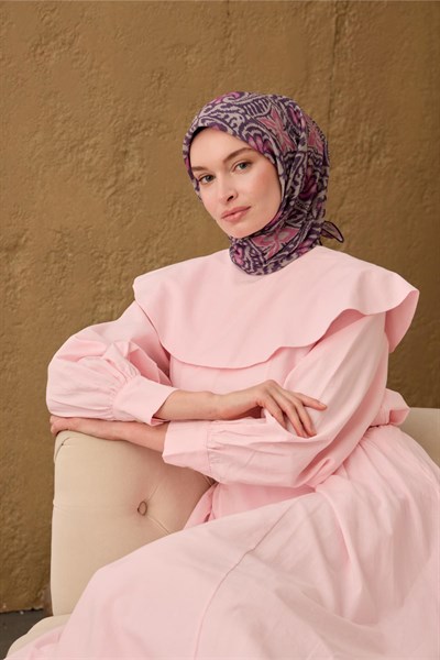 İnce Pamuk Soft Eşarp Funda-Pembe-Taş Desenli Nefes Alan Tok Duruşlu 90x90