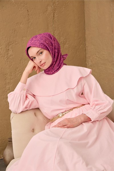 İnce Pamuk Soft Eşarp Fuşya-Pembe-Mürdüm Desenli Nefes Alan Tok Duruşlu 90x90