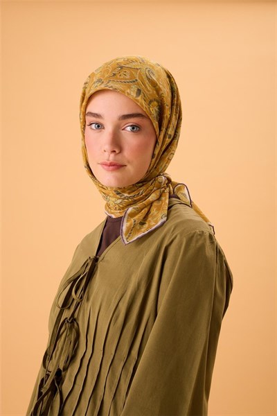 İnce Pamuk Soft Eşarp Koyu Turuncu-Su Yeşili Desenli Kaymaz Dokulu Tok Duruşlu 90x90