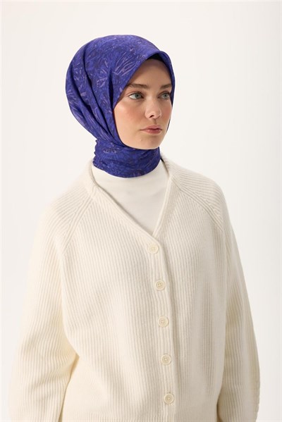 İnce Pamuk Soft Eşarp Mor-Lila Desenli Kaymaz Dokulu Tok Duruşlu 90x90