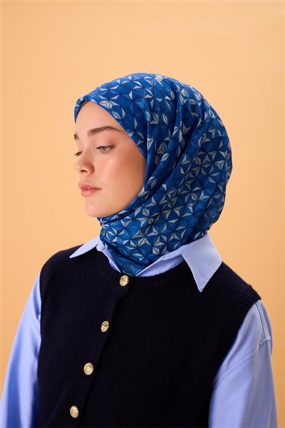 İnce Pamuk Soft Eşarp Saks-Gök Mavi-Buz Mavi-Lacivert Desenli Nefes Alan Kaymaz Dokulu 90x90