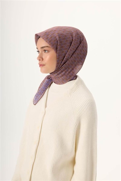 İnce Pamuk Soft Eşarp Violet-Kahverengi Vizon Desenli Kaymaz Dokulu Nefes Alan 90x90