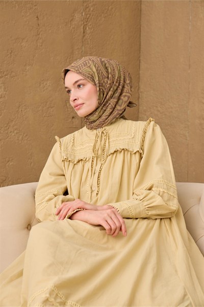 İnce Pamuk Soft Eşarp Yeşil Kahve-Yeşil-Olive Desenli Nefes Alan Tok Duruşlu 90x90