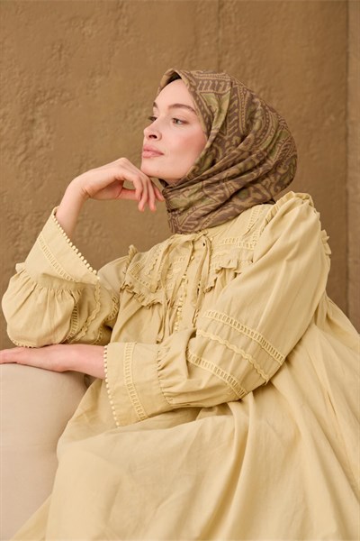 İnce Pamuk Soft Eşarp Yeşil Kahve-Yeşil-Olive Desenli Nefes Alan Tok Duruşlu 90x90