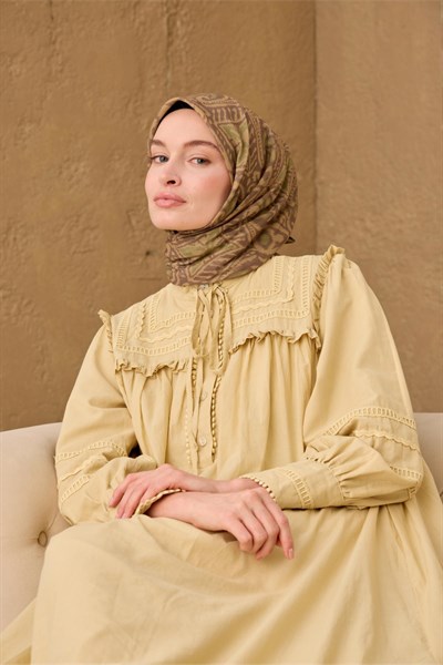 İnce Pamuk Soft Eşarp Yeşil Kahve-Yeşil-Olive Desenli Nefes Alan Tok Duruşlu 90x90