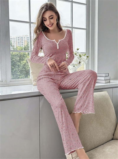 Kadın Çiçek Desenli Yumuşak Pamuklu Uzun Pijama Takımı 5132