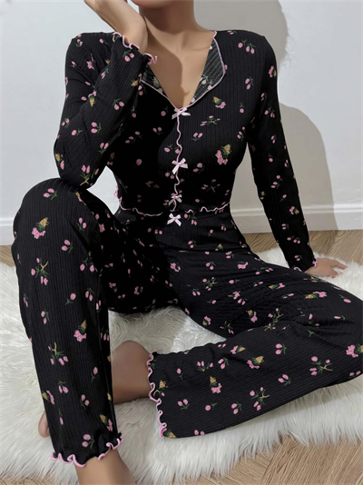 Kadın Çiçek ve Fiyonk Desenli Yumuşak Pamuklu Uzun Pijama Takımı 5134