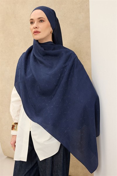 Naia Pamuk Şal Maxi Monogram Lacivert