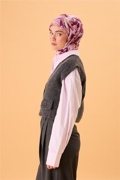 Organik Pamuk İpek Eşarp Mor-Yeşil Gri-Somon-Eflatun Desenli Kaymaz Tok Duruşlu 90x90