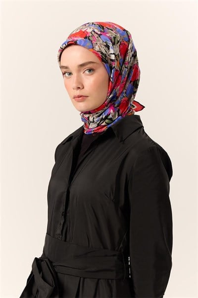 Organik Pamuk İpek Eşarp Siyah-Koyu Gri Mor Çiçek Desenli Tok Duruşlu 90x90