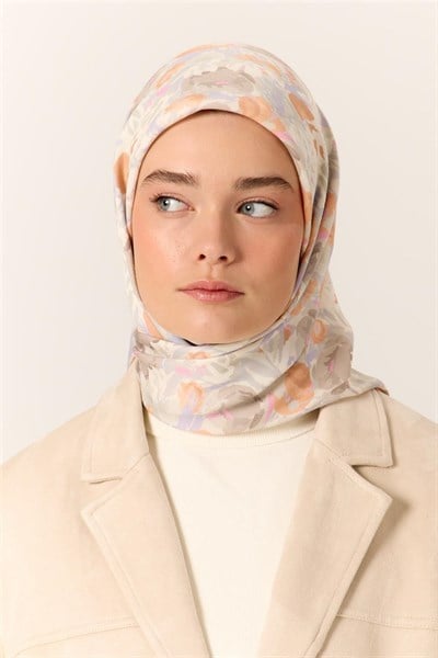 Organik Pamuk İpek Eşarp Yavruağzı-Lila Desenli Tok Duruşlu 90x90