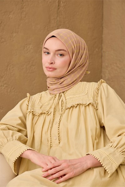 Pamuk-Flos Eşarp Vizon-Sarı Desenli Tok Duruşlu 90x90