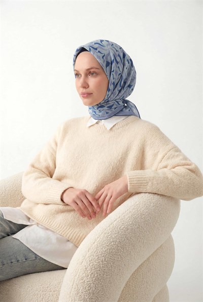 Pamuk Karışımlı Eşarp Açık Mavi Geometrik Dalga Desen Soft Dokulu Kaymaz 90X90