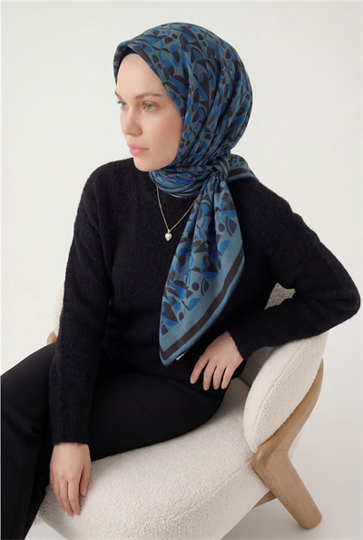 Pamuk Karışımlı Eşarp Bebe Mavi Retro Geometrik Desenli Soft Dokulu Kaymaz 90x90