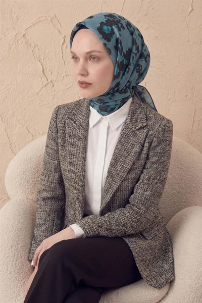 Pamuk Karışımlı Eşarp Çiçekli Desen Petrol Mavi 90x90