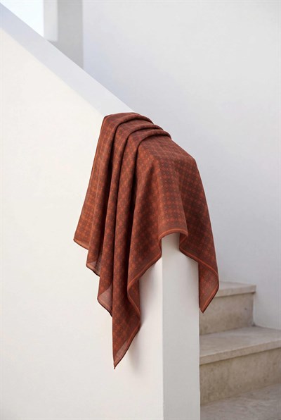 Pamuk Karışımlı Eşarp Kahve Çikolata Monogram Desen Soft Dokulu Kaymaz 90X90