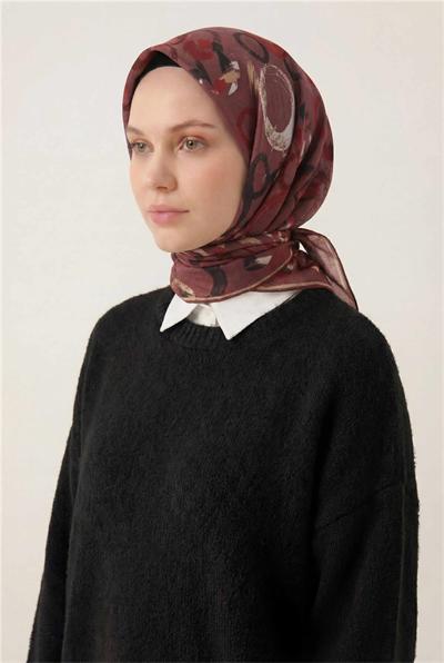 Pamuk Karışımlı Eşarp Kiremit Rengi Soyut Geometrik Desenli Soft Dokulu Kaymaz 90x90