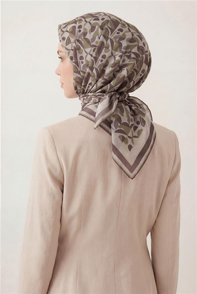 Pamuk Karışımlı Eşarp Küf Yeşili Retro Geometrik Desenli Soft Dokulu Kaymaz 90x90