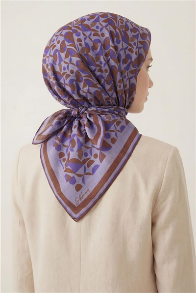 Pamuk Karışımlı Eşarp Lila Retro Geometrik Desenli Soft Dokulu Kaymaz 90x90