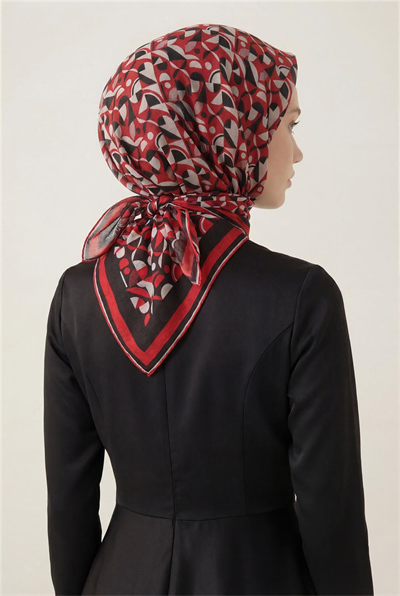 Pamuk Karışımlı Eşarp Mercan Retro Geometrik Desenli Soft Dokulu Kaymaz 90x90