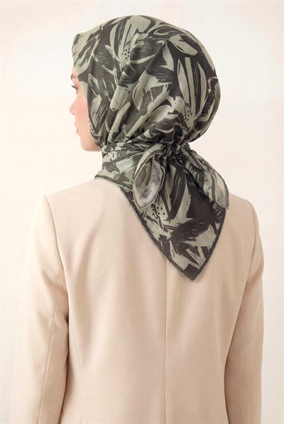 Pamuk Karışımlı Eşarp Mint Yeşili Modern Flora Desen Soft Dokulu Kaymaz 90X90